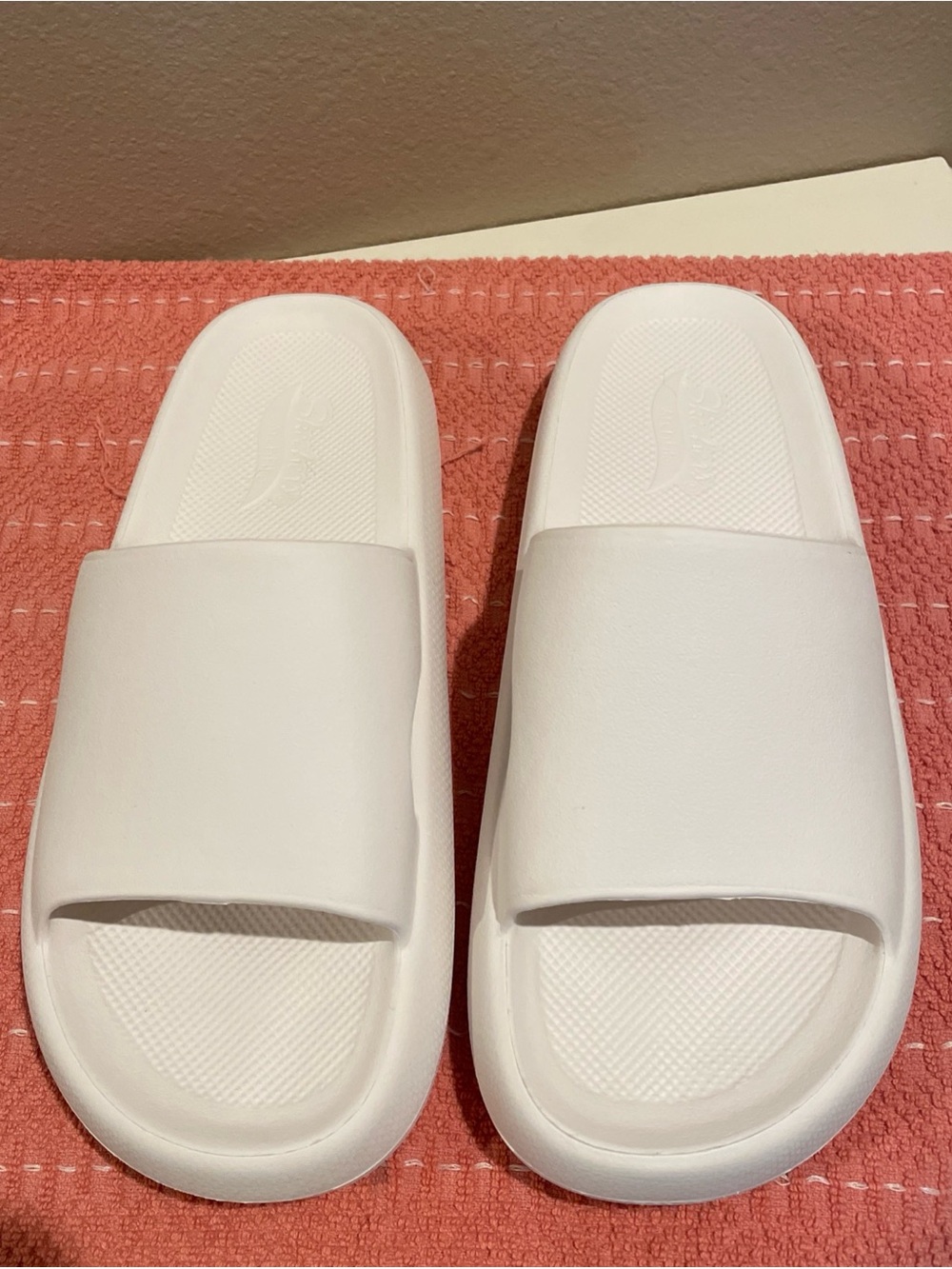 Skechers Archfit Slides, Womens Size 7